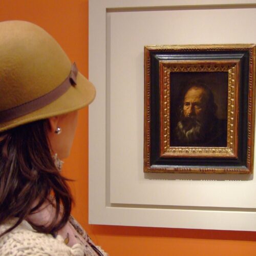 Guía Oficial para visitar el Museo de Bellas Artes de Sevilla. Descubre en nuestra visita guiada todos los detalles de los cuadros y esculturas del Museo de Bellas Artes de Sevilla.
