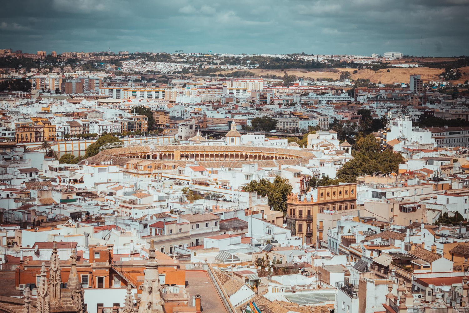 Rutas a pie por los principales barrios de Sevilla. Descubre Sevilla con los guías privados de Sevilla Walks
