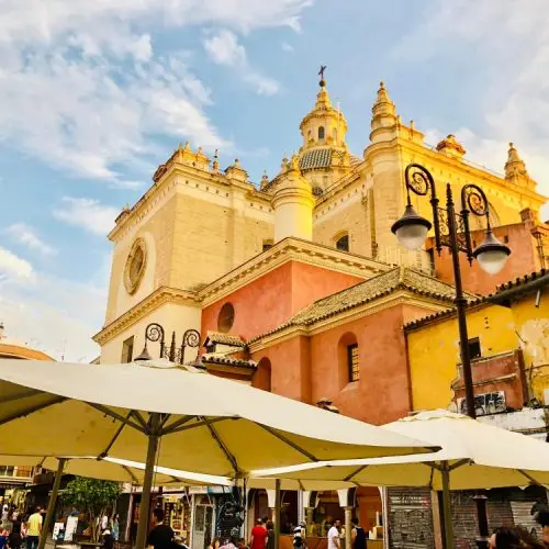 Visita Privada a Sevilla con Guía Local. Visitas a medida en Sevilla para turistas.