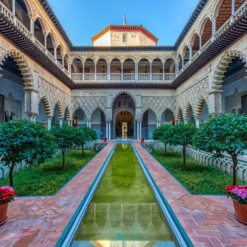Visita Privada al Real Alcazar de Sevilla para familias y grupos de amigos.