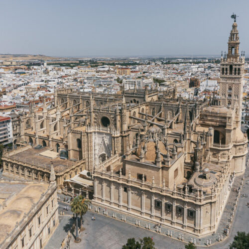 Visita Privada a la Catedral y la Giralda de Sevilla. Reserva online con Guía Local.
