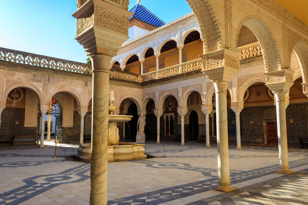 ¿Que palacios visitar con visita guiada en Sevilla?