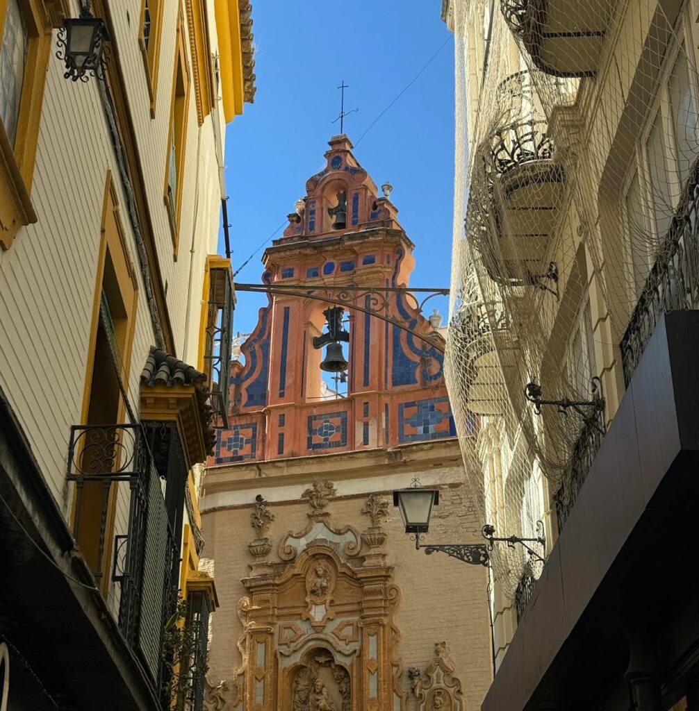 Sevilla alternativa: rincones secretos y experiencias locales que los turistas se pierden