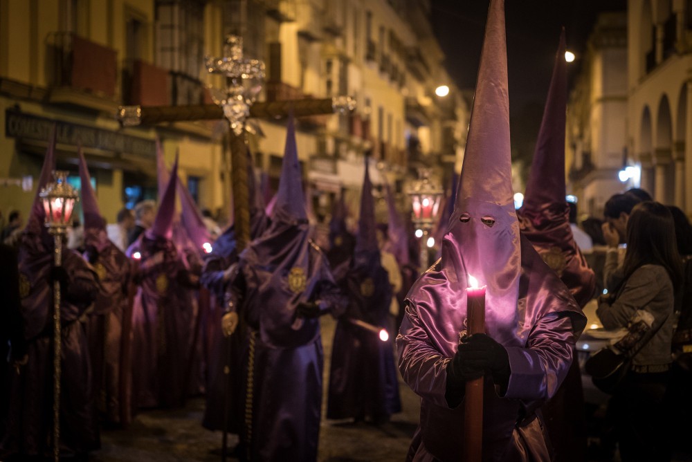 Fiestas de primavera en Sevilla: guía para comprender y disfrutar la ciudad